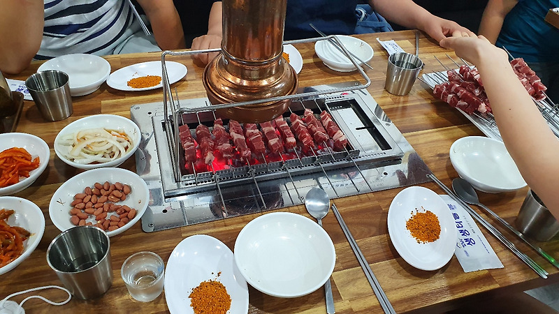 양꼬치앤 칭따오!!! 가만히 앉아있어도 양꼬치가 땡길때가 있다 ! 오늘은 양꼬치다 운정 양꼬치 앤 칭따오!