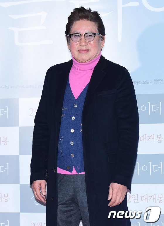 75세 김용건, 39세 연하 여성에 '낙태강요 미수'혐의로 피소!!