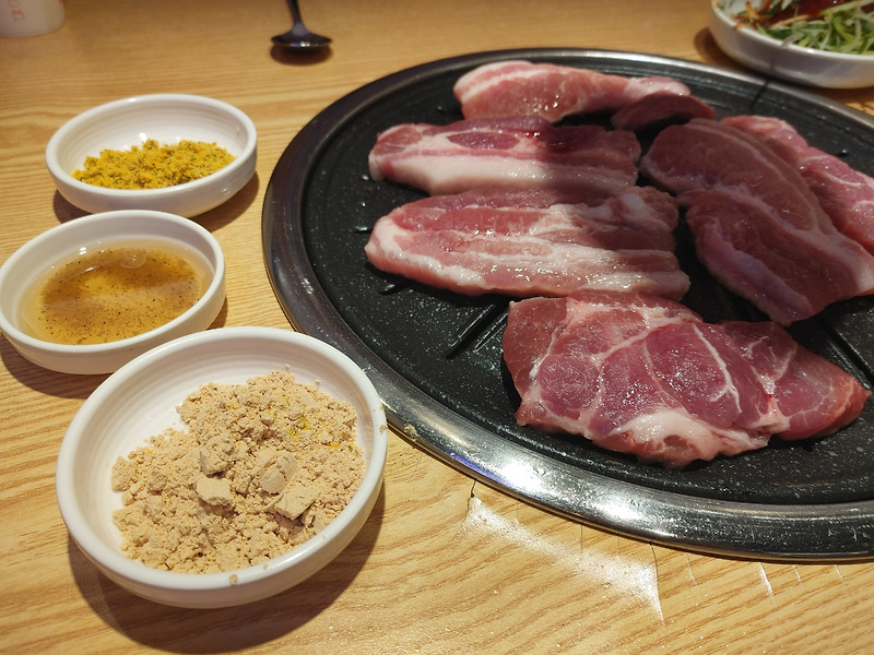 [가산 맛집] 고기싸롱 (무한리필은 사랑입니다.)