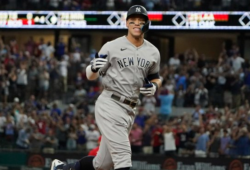 [MLB소식] 뉴욕 양키스 단일시즌 탈삼진, 홈런 신기록 경신