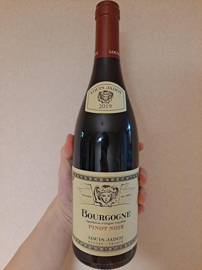 루이자도, 부르고뉴 피노누아 (Louis Jadot, Bourgogne Pinot noir)