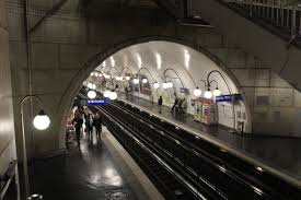 120년 역사의 파리 지하철이란? 2편