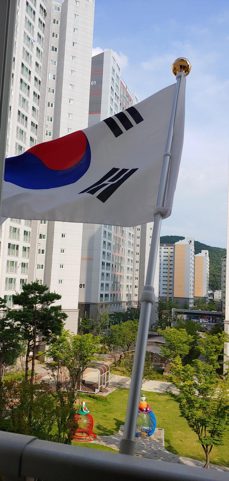 국기에 대한 펀딩 (feat. 같이펀딩 유준상 태극기함)