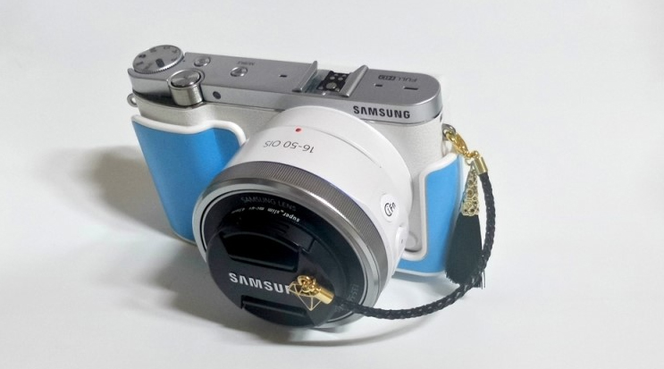 첫 미러리스 카메라 였던 삼성미러리스nx3000