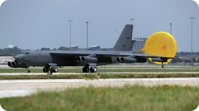 B-52 레이다 현대화 프로그램 시작 - 2023.05.31
