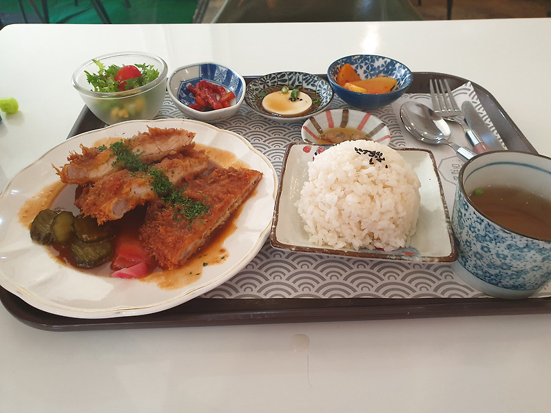영남대 맛집『팔팔식당』- 돈까스가 맛있는 영대 핫플레이스