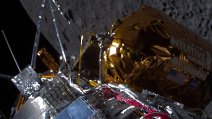 IM-1 탐사선, 별명 '오디세우스'가 예상치 못한 문제 발생에도 불구하고 달 표면에 성공적으로 착륙했다.