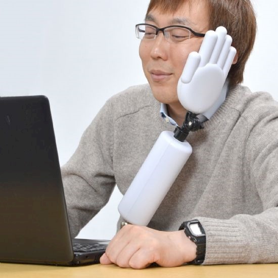 일본의 직장인과 학생들 전용 필수 아이템 4만원 짜리 아이디어 상품 팔 턱받침(Chin Rest Arm)