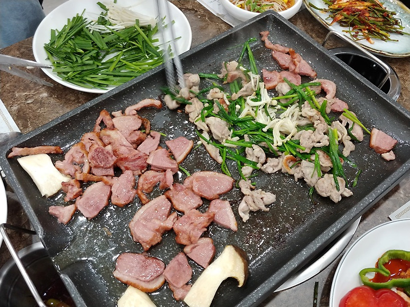 부산 대연동 맛집: 오리고기 전문점 “이솔산오리”