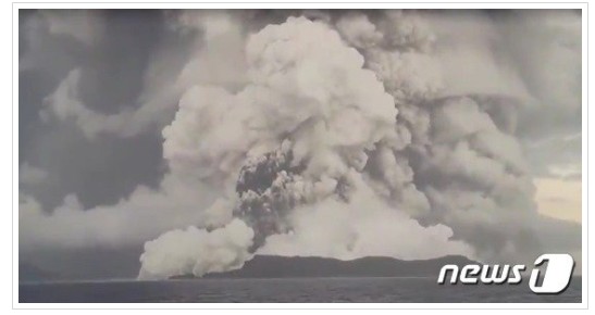 일본 쓰나미 경보 통가 화산 또다시 분출