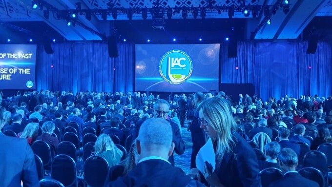 국제우주대회(IAC) 전시회
