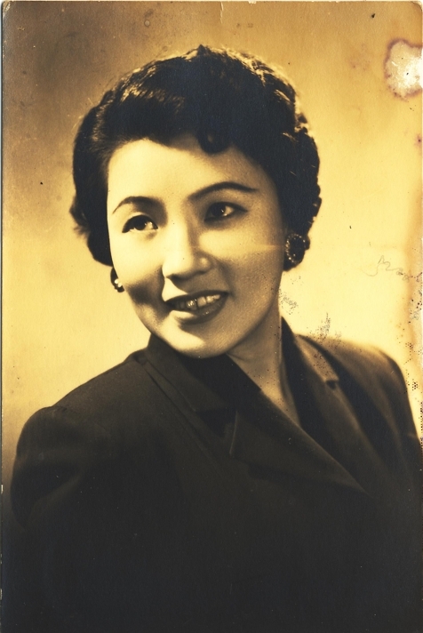 홍콩 아가씨, 금사향, 1954년