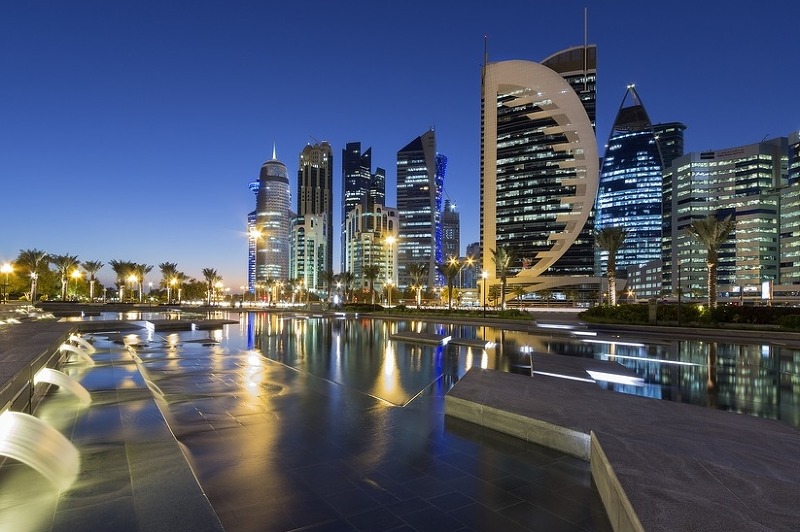 카타르, 코로나19 재확산에 출근 인원 규제