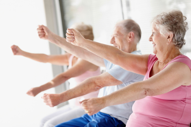 일산보청기 : 난청이 있는 노인들 사이에서 신체활동이 감소한다는 3가지 연구