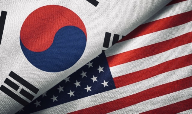 물 건너간 문 대통령 임기내 전시작전권 이양. 종전선언 둘러싼 한국 미국 충돌.