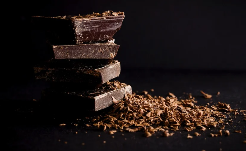 다크 초콜릿의 효능 4가지 및 주의점
