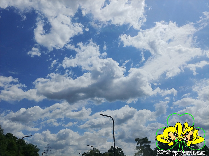 [180905] 어딘가를 가다가 찍은 구름 사진.ㅎㅎ