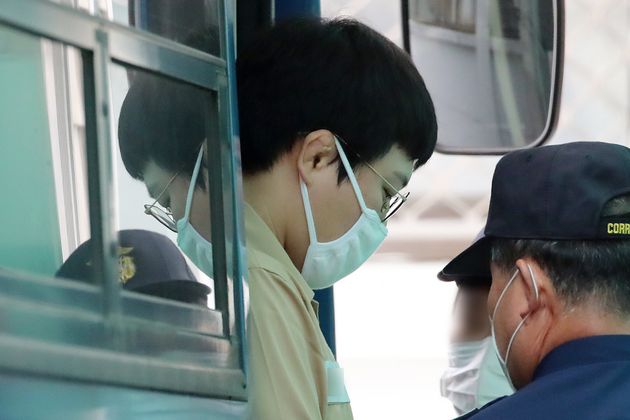 검찰이 '미성년자 성폭행 혐의' 전 유도 국가대표 왕기춘에 징역 9년을 구형했다