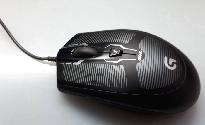 Logitech Mouse  G100S 마우스 간헐적으로 끊기는 현상 마우스 수리