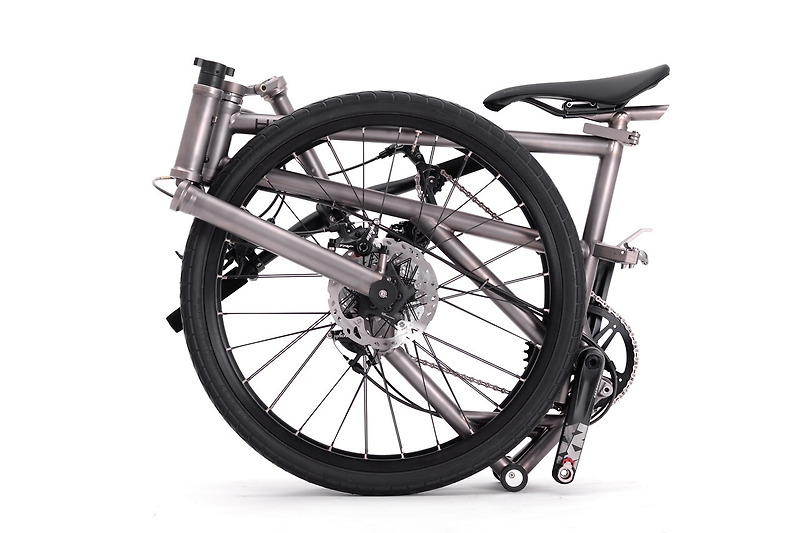 [취미] 휴대하기 좋은 티타늄 폴딩 바이크 Helix Titanium Folding Bike
