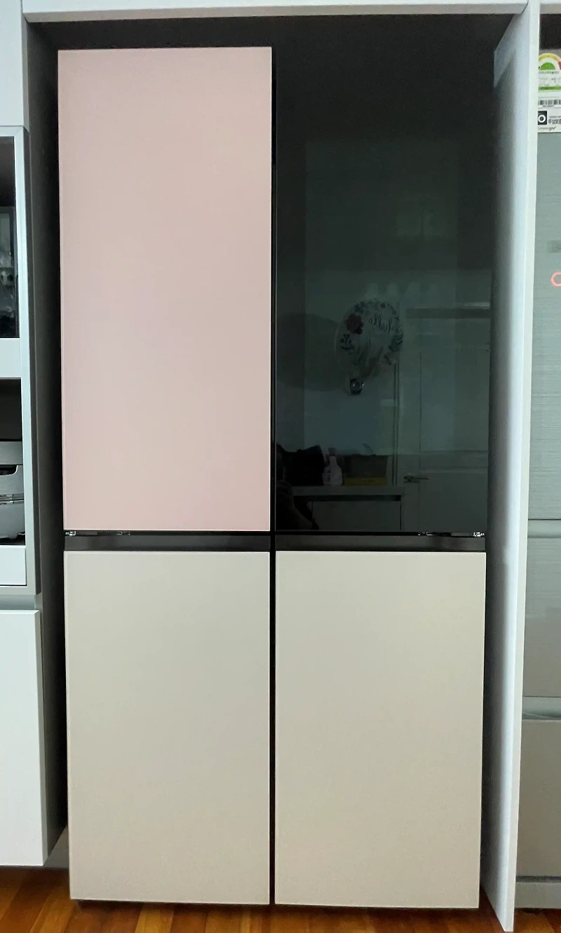 LG 디오스 빌트인 냉장고, 오브제컬렉션 - M620AAA351