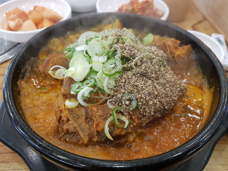 서울 장승배기역 맛집, 상도동 맛집 감자탕 전문점 상도감자탕 후기
