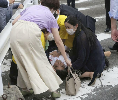 아베 전 총리 암살 현장 동영상 사진  / 범인 얼굴 사진