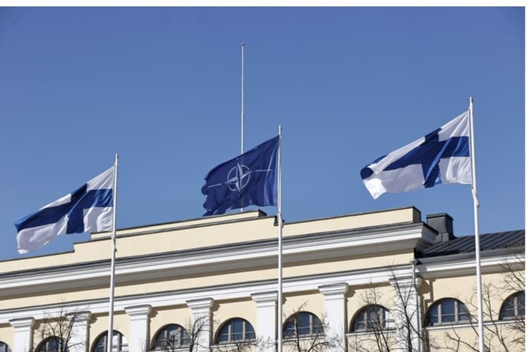 핀란드, 75년만에 중립국 지위포기하고 나토 31번째 동맹국이 되다