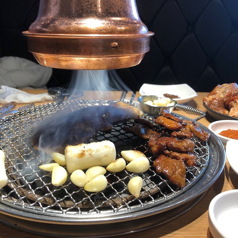 명륜진사갈비 부천숯불 갈비 무한리필!! 고기 맛 끝내주네요~ 머지?