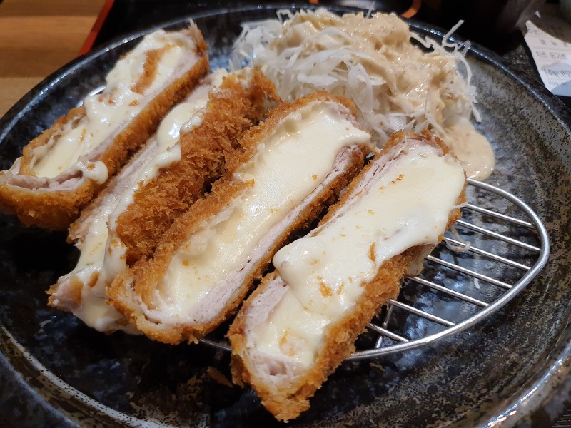 [서울고속터미널 돈가스 맛집] '타쿠미나가사키' 치즈의 향연