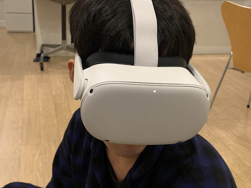 내돈내산 VR 기기, 오큘러스 퀘스트2 사용 후기!