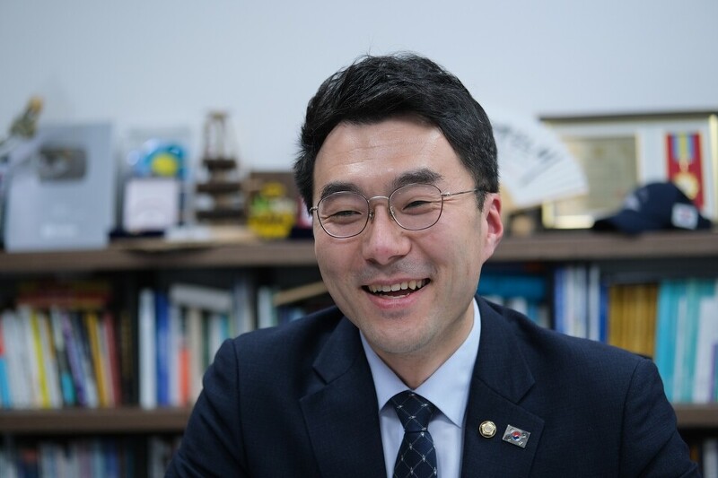 김남국 의원 학력 프로필 코인 60억