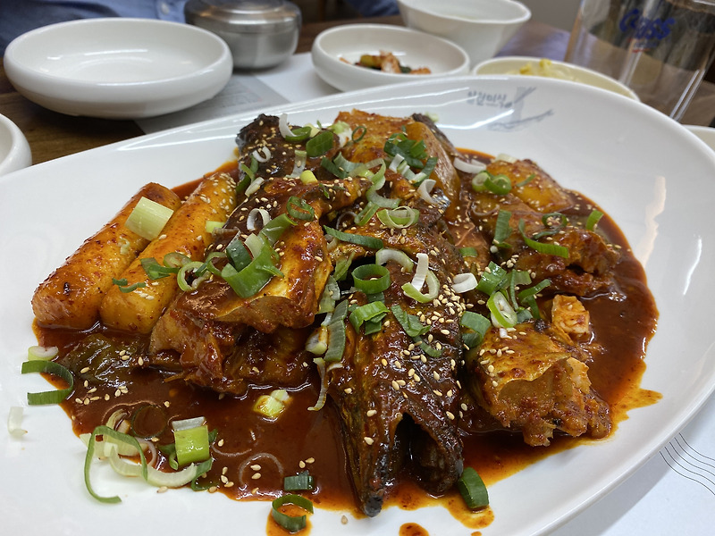 경산 영남대, 신대부적 코다리조림 맛집 - 일월미식