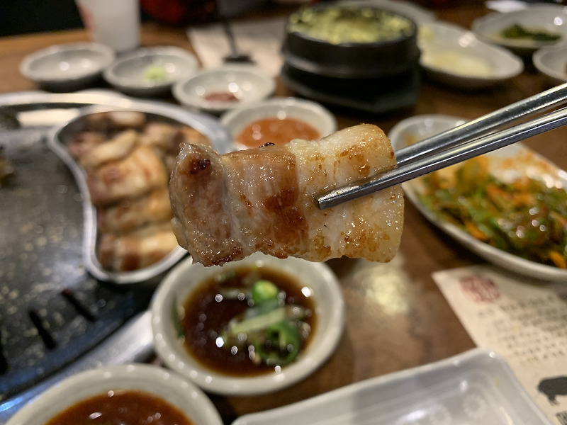 울산 삼산동 맛집, 구워주는 숙성 삼겹살 <고반식당>