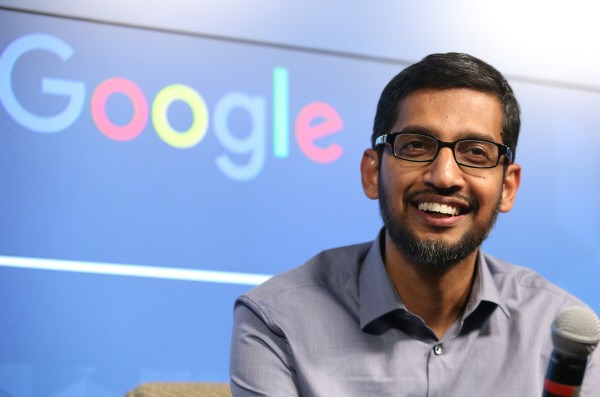구글, 챗GPT 대항마 '바드'AI 공식 출시