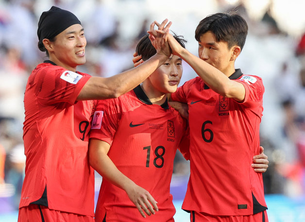 아시안컵 이강인 멀티골로 한국, 바레인에 3-1 승리