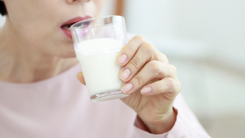 우유 먹고 배 통증, 설사 증상 / 유당불내증 의심
