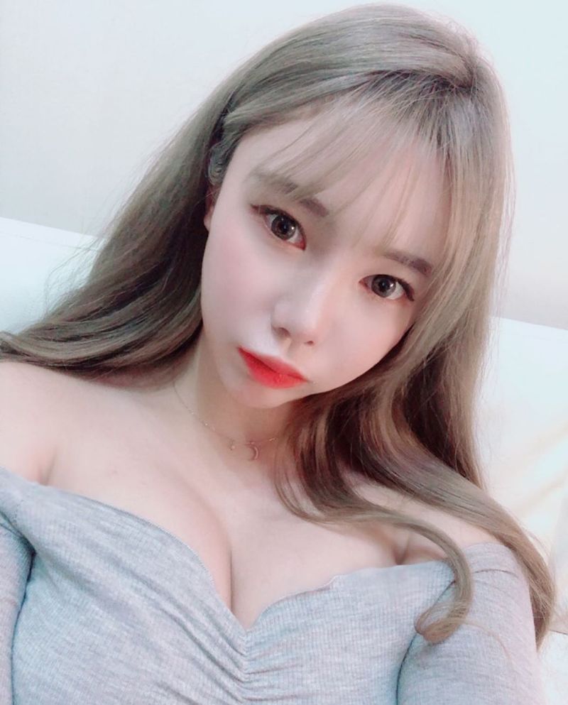 여성댄스팀 메이퀸 유하 BJ 하영