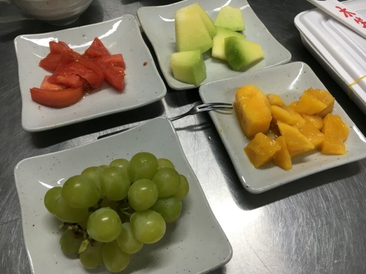 합천 해인사의 북카페, 그 곳에서 일하면 먹었던 과일들!