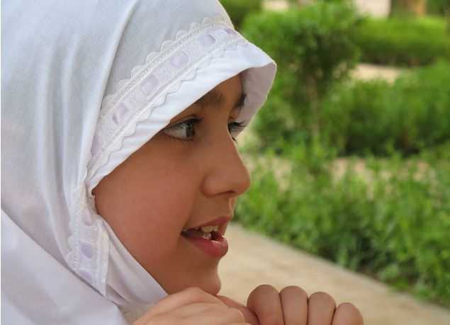 무슬림 여성 히잡 몇 살부터 착용할까요?