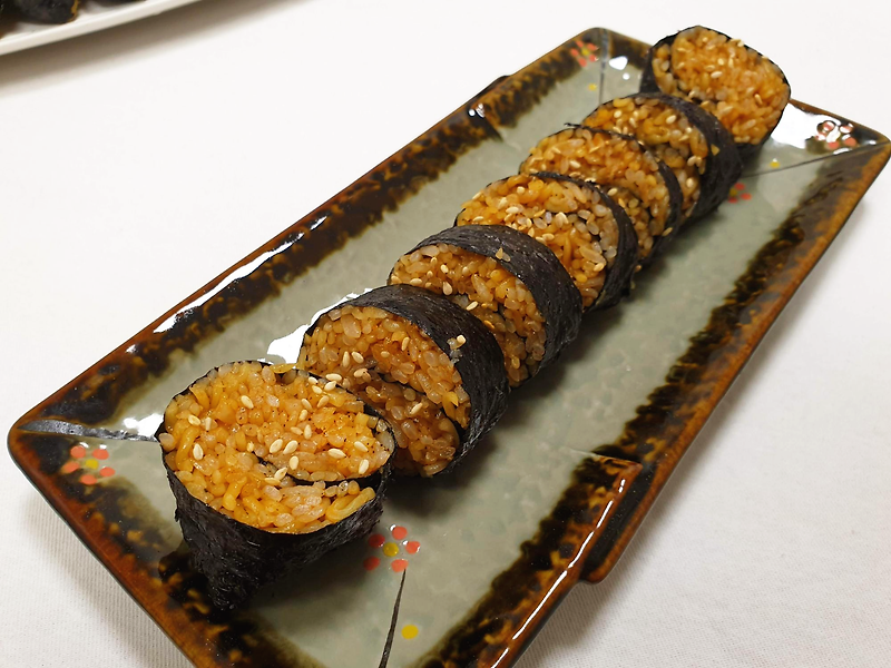 진라면 매운맛 볶음밥 김밥 만들기 간단한 재료로 맛있게 싸는 방법