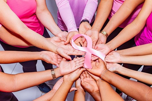 유방암 검진 빈도 및 올바른 진찰법은? 젊어도 요주의!