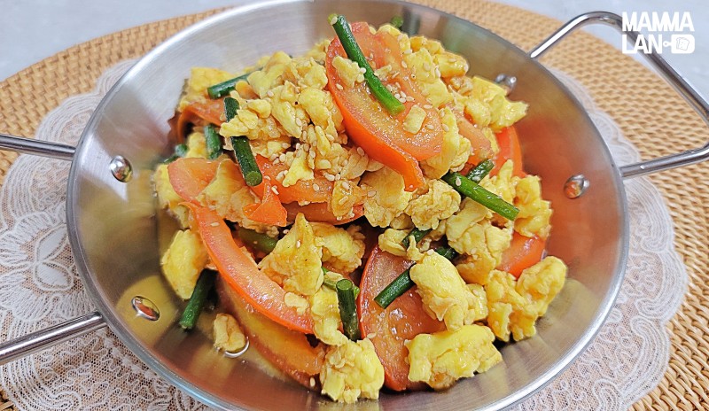 토마토 달걀 볶음 :  초간단 계란요리 만들기 (토달볶)