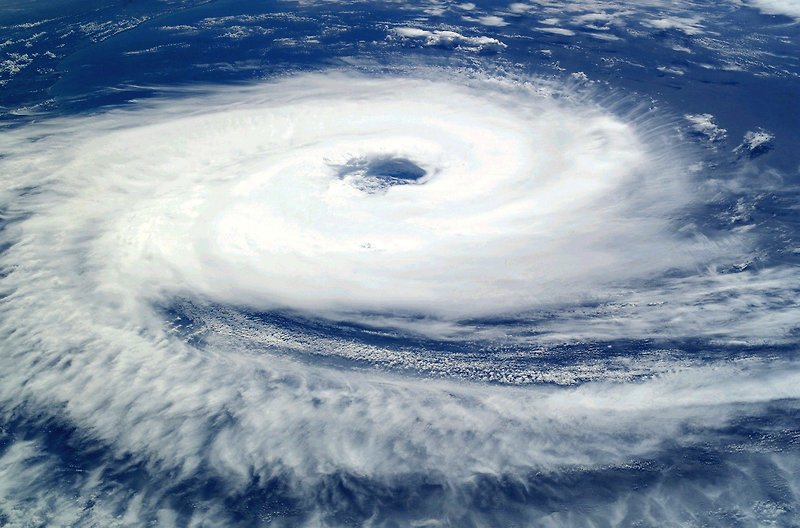 태풍, 허리케인, 사이클론의 차이에 대해서 알아봅시다.