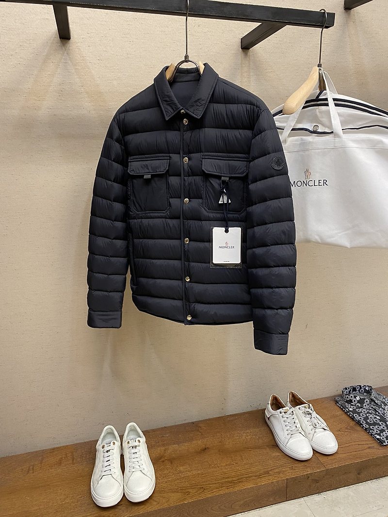 [리밋플] 몽클레어 MAULDRE 다운 재킷, 추운 겨울에 딱!