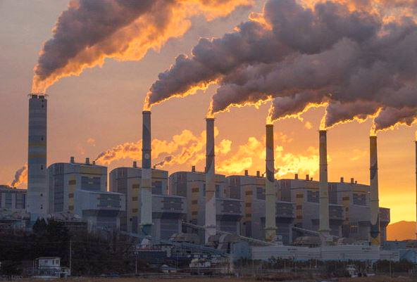 [탄소제로화] 폭염에 원전은 버려두고 석탄발전소 90% 가동한 멋쟁이 정부