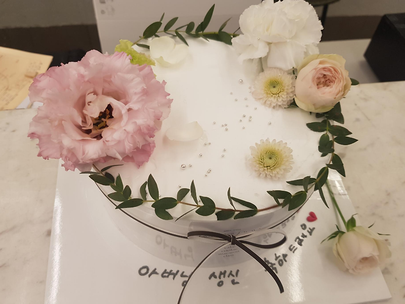 [청주 카페]  '꽃과 케익' 가토주니 (핸드메이드 케이크 전문점)