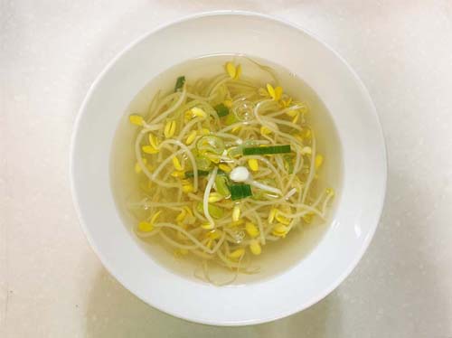 숙취해소에 좋은 콩나물국 끓이기 / Bean Sprout Soup