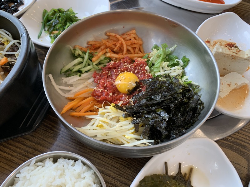 정읍시청 맛집 거목정 생고기비빔밥 한우국밥 돌솥비빔밥 후기