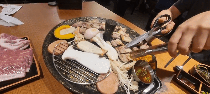 광주 신창동 솥뚜껑삼겹살 맛집 한양고깃집